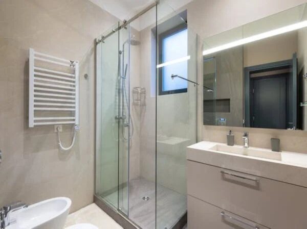 tus kada kamen razne boje i oblici iz jednog komada rockamen shower stand bathroom modern luxury hotel home marble travertine andezit granit