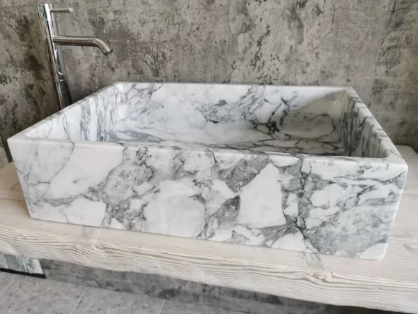 Umivaonik od Carrara mramora dimenzija 60x40 cm1