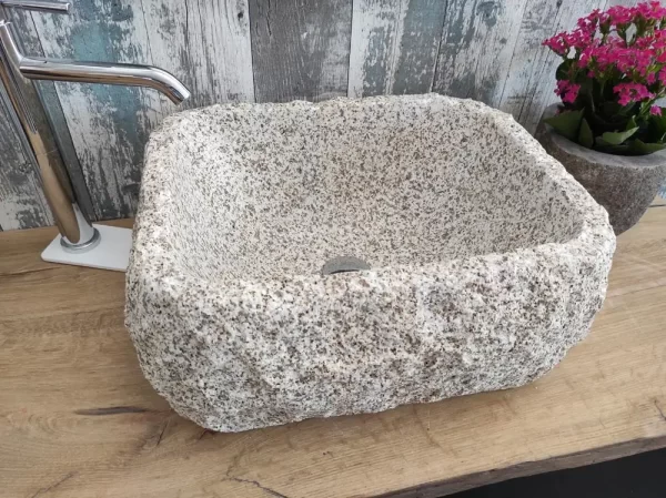 Vanjski granitni sudoper od rucno obradenog granita4