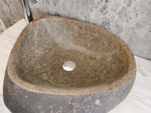 Nadgradni umivaonik od riječnog kamena dimenzija 58x54 cm 5