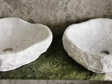 Par umivaonika od Carrara mramora ručni rad dimenzija 63x46 cm 7