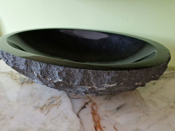 Ručno obrađeni granitni umivaonik dimenzija 56x36 cm 3